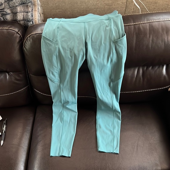 Lululemon Fast and Free High-Rise Tight 25" - Picture 4 of 8